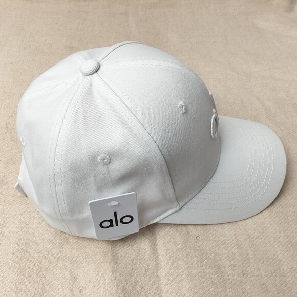 🧢NWT Alo Yoga Off-Duty Baseball Cap - Picture 2 of 4